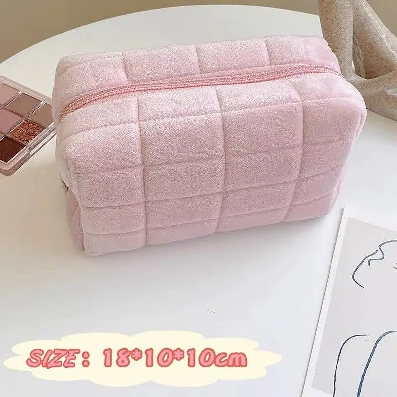 Large women's zippered cosmetic storage bag, makeup organizer, stationery bag, pencil case, travel makeup bag.